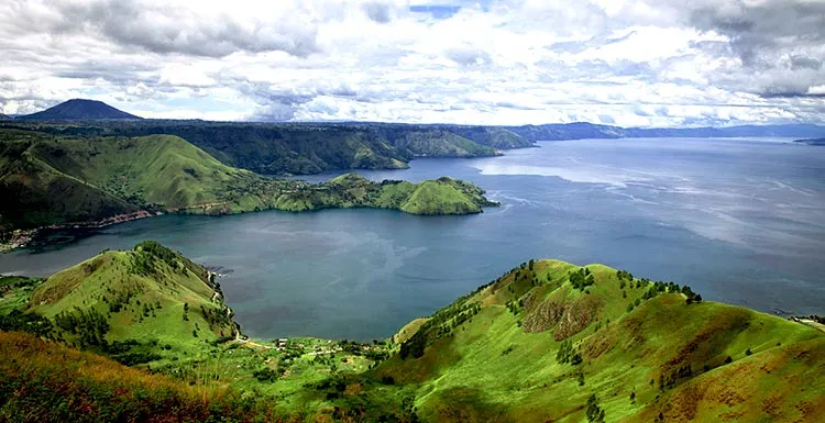 Open Trip Danau Toba 3D2N (Sharing)